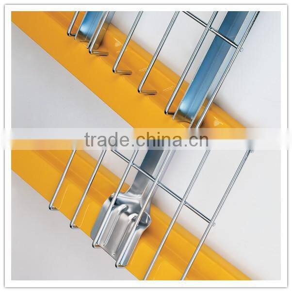 Hot sale steel wire storage pallet rack decking for step beam