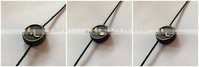 Fashional good quality plastic seal tag withlogo string hangtag label design
