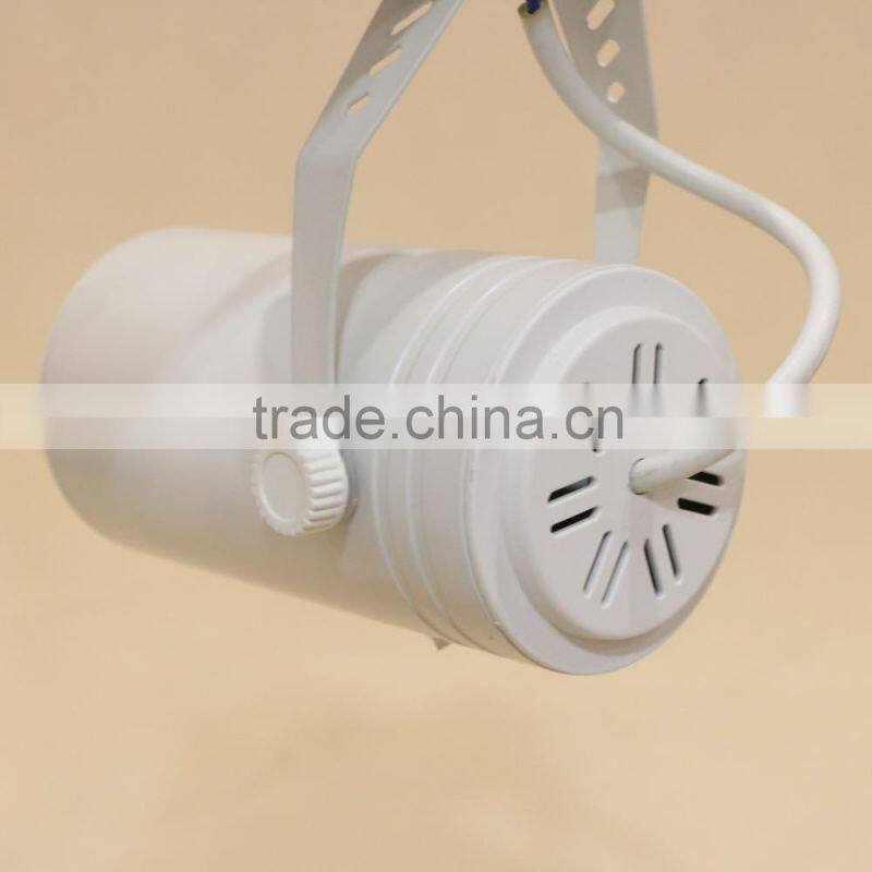 Guangzhou International Exhibition Hot selling LED track lights with 12 lights