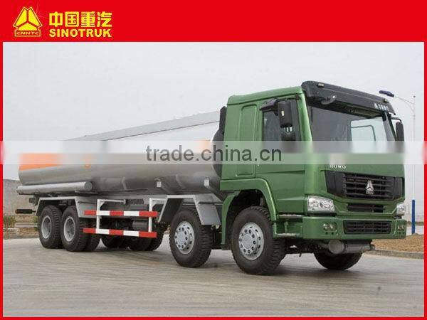 CNHTC SINOTRUK fuel tanker capacity 18CBM & 25CBM