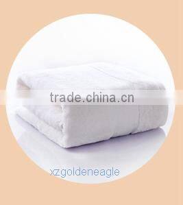 White Color of Cotton Bath Towel