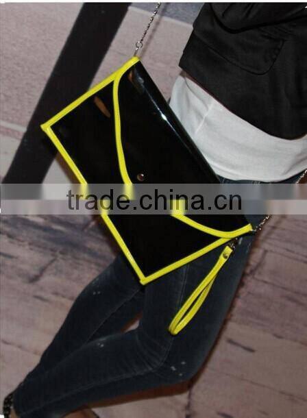 2016 new and fashin black color PVC envelope bag for girls with handle for girls