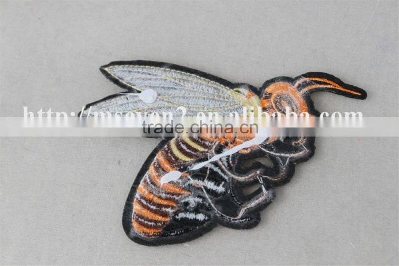 high quality beautiful bee patch 3d custom embroidery trim for clothing