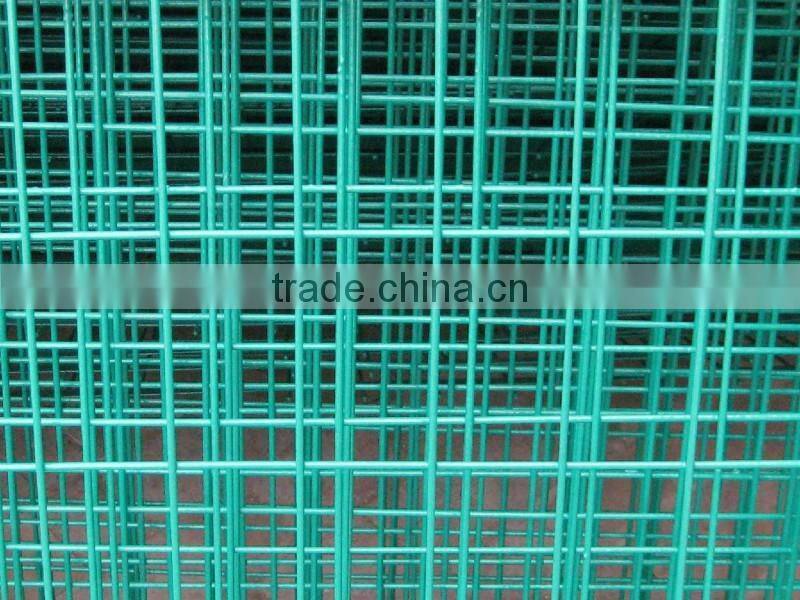 PVC coated wire mesh fence panels in 6 gauge