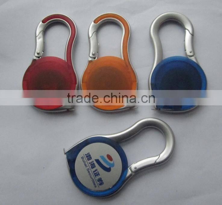 Retractable tape measure keychain with pig design