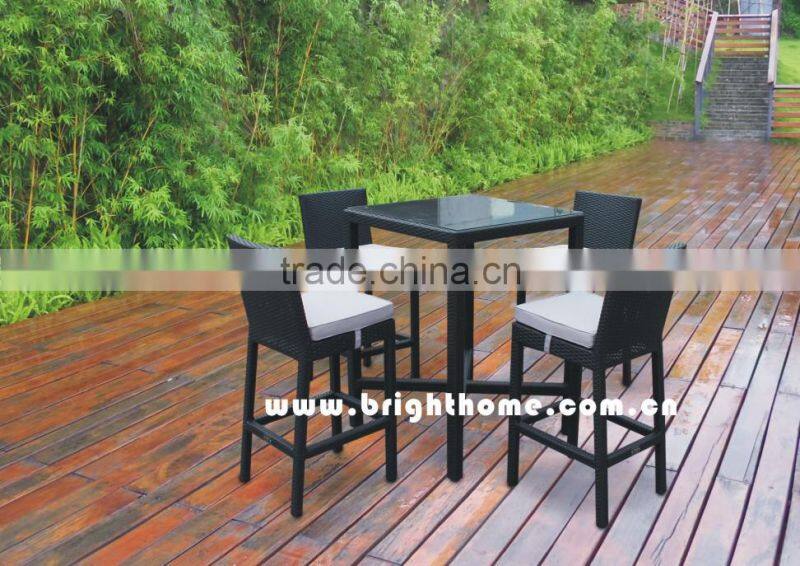 Garden Outdoor Wicker Bar Chair and Table