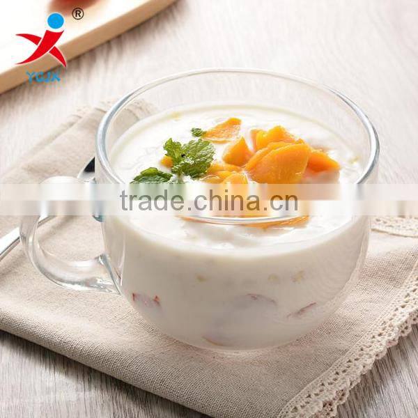 Transparent glass milk cup, breakfast glass cup with hand
