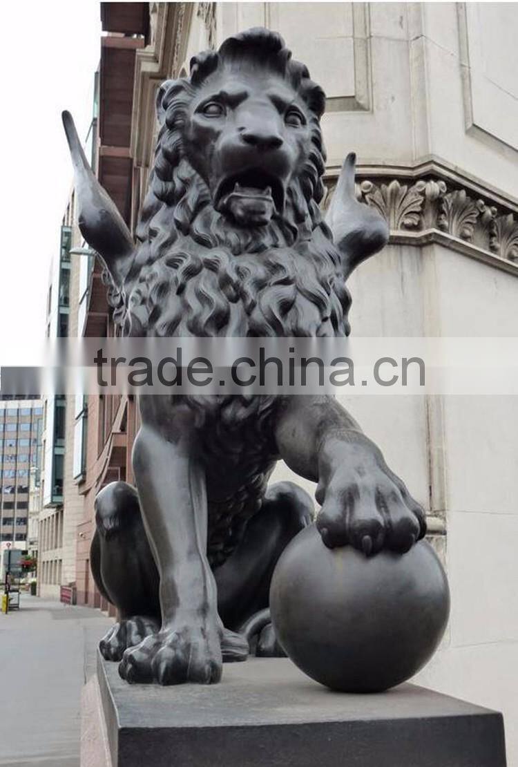 Customed modern garden sculpture bronze lion with wings statue