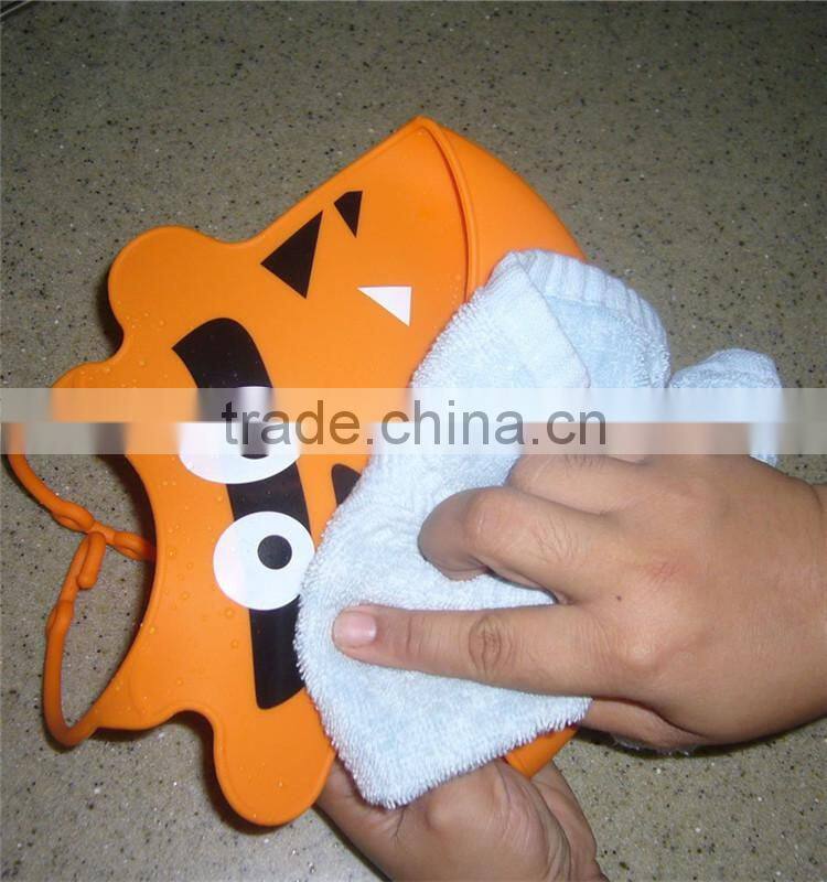 China Supplier High Grade Baby Silicone Bib