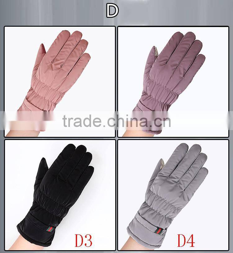 China Anti-slip Touch Screen Big Warm Cotton Polyester Gloves Winter Warm Embroidered Glove