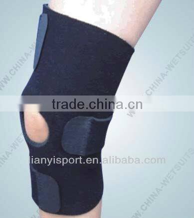 Neoprene knee sport support