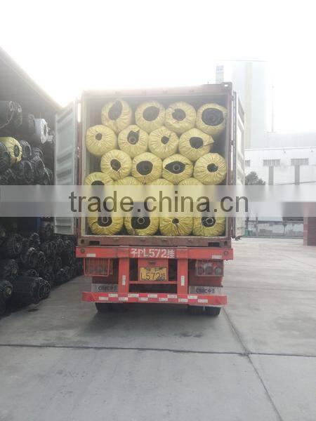 Rubber interlocking flooring mat