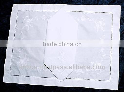 Cute cotton napkins for restaurant