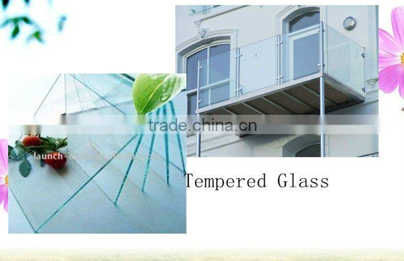 Tempered glass for staircase design