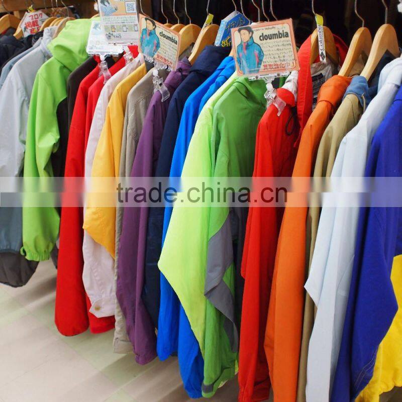 Various kinds of in stock second hand leather shoes in wide range of sizes