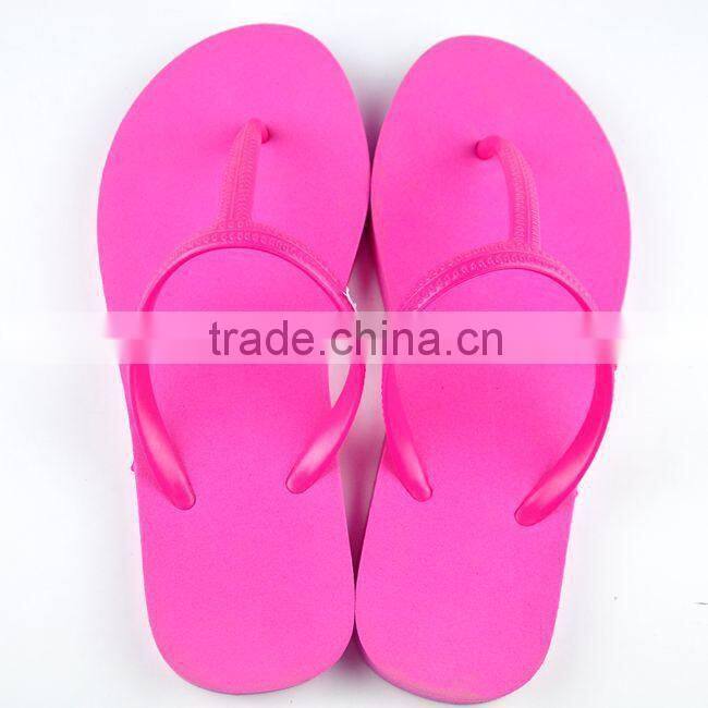 Guangzhou factory customization fashion lady beach slippers flip-flops