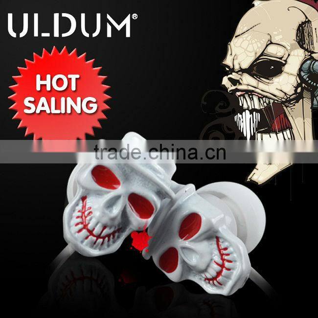 High quality earpiece earphone with best packing skull shaped earphones music earbuds