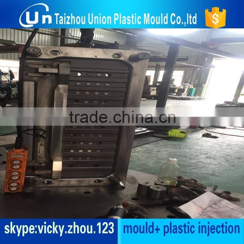 rich experience in making plastic machine shell mould