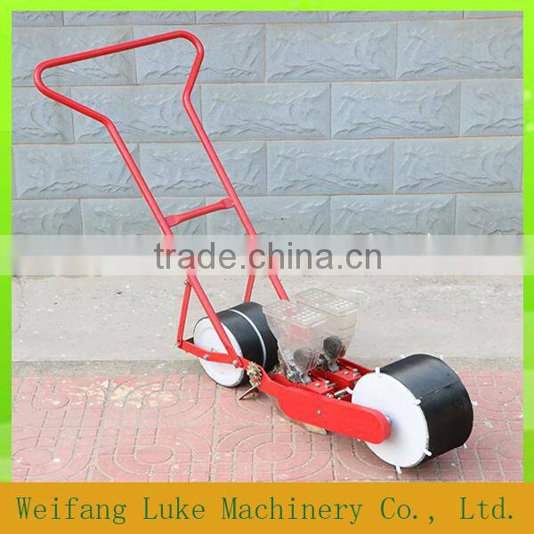 New manual carrot seeder with light weight and flexible operation