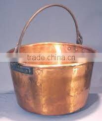 HAMMERED COPPER BUCKET