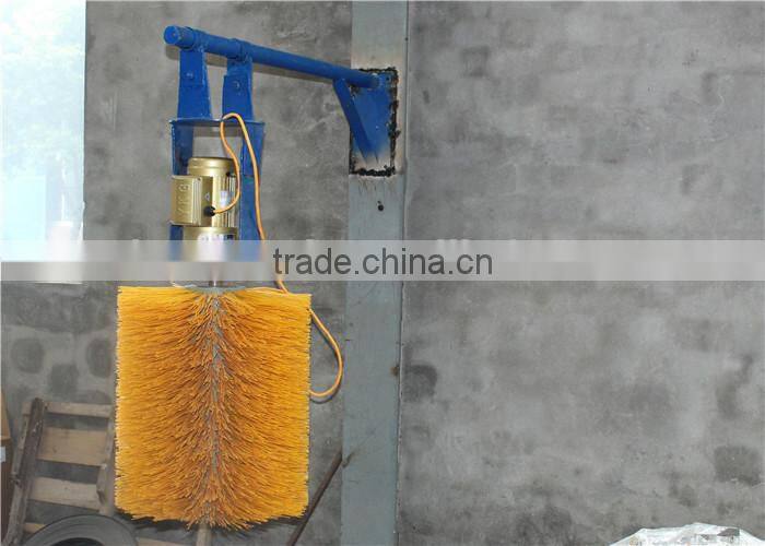 Dairy Farm Equipment Automatic Cow Body Brush