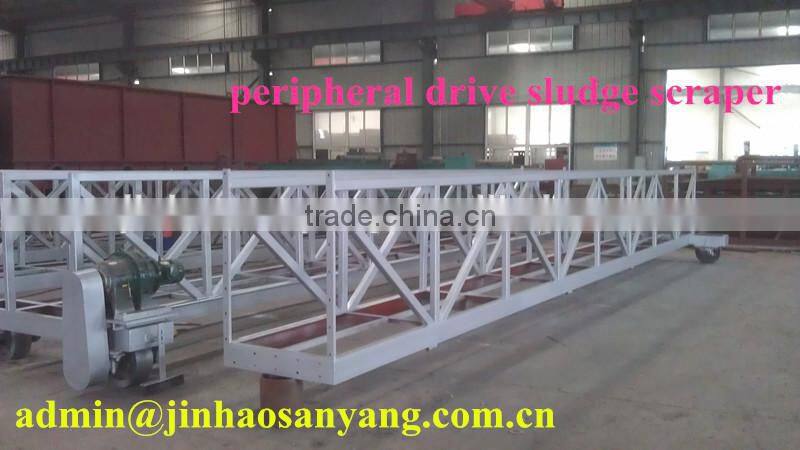 Clarification tank mud scraper for waste water treatment