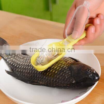 stocked plastic fish scale scraper fish scale remover with cover