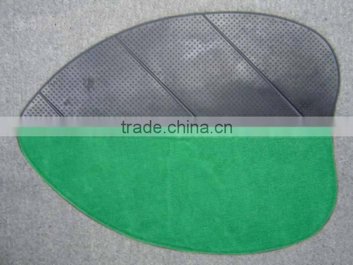 Rubber Bath mat with leaf designed