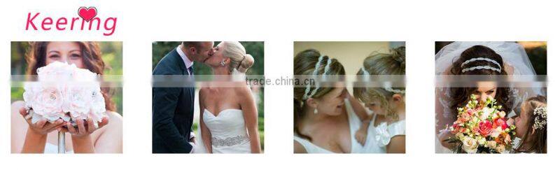 Latest fashion full crystal wedding cheap wholesale brooch