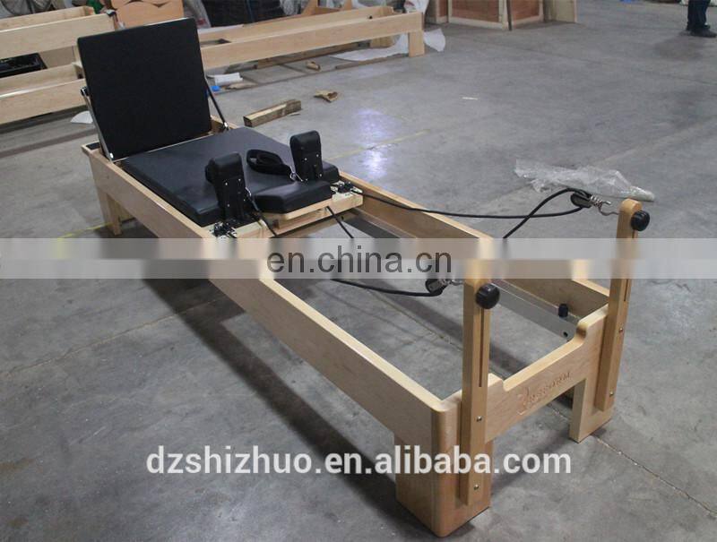 Commercial beech wooden pilates reformer machine with box for pilates studio SNP01