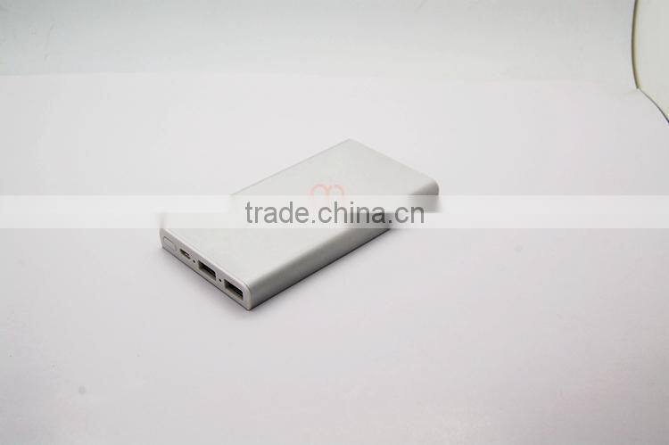 Manufactory power bank W008 aluminium alloy High quality polymer 5000mah power bank portable external battery charger for samsu