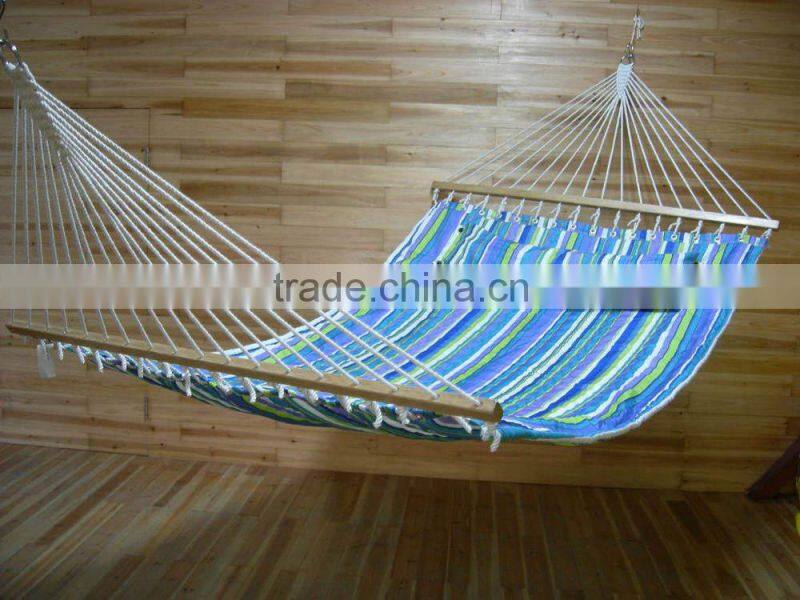 Outdoor canvas garden hammock with steel stand