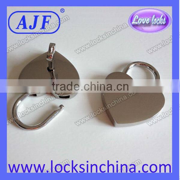2014 hot selling promotional gift metal padlock for valentines day