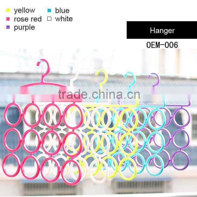 Popular sock hangers round plastic scarf hanger