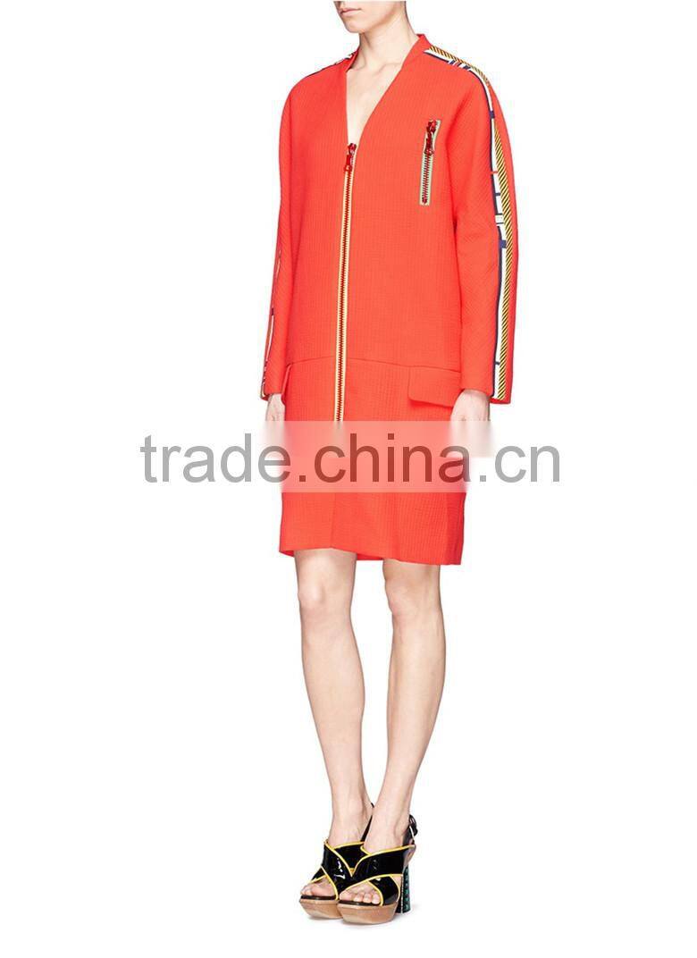 2015 Garment Factory Orange Stripe Zip Ladies Coat, Women Long Sleeve Jacket