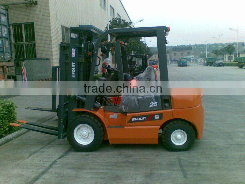 L Series 2-3.5T Internal Combustion Counterbalanced Forklift Truck