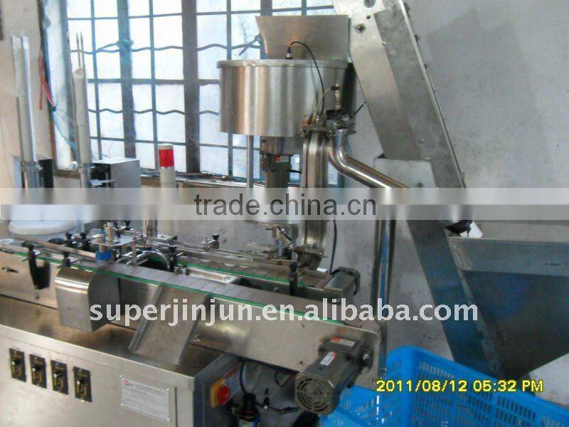 plastic cap liner machine