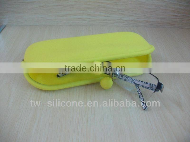 party favor eye-glasses bag popular silicone eye-glasses bag multifunctional