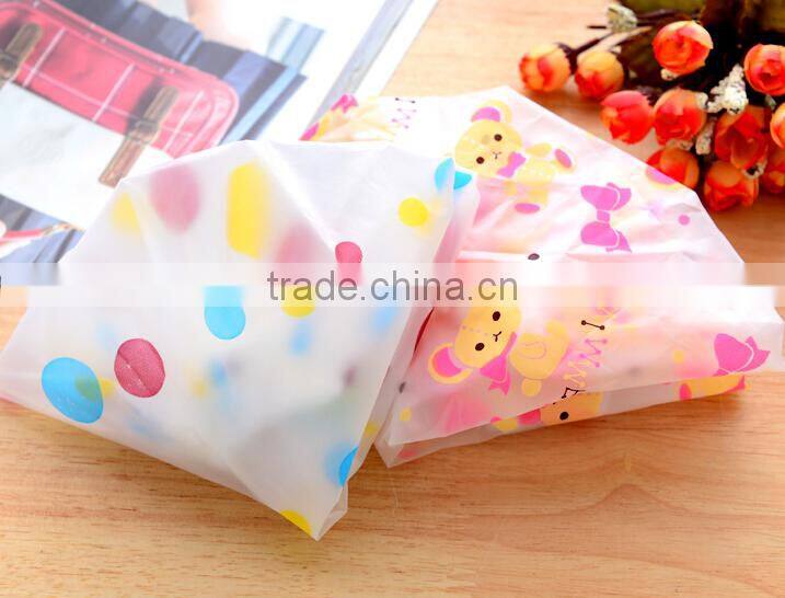 Q076 wholesale cap lovely thick waterproof bath plastic shower cap