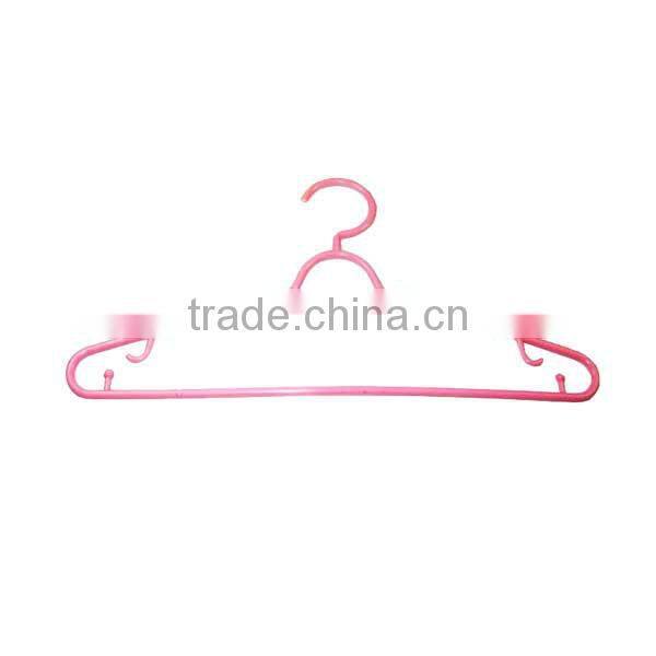 Plastic strut hanger