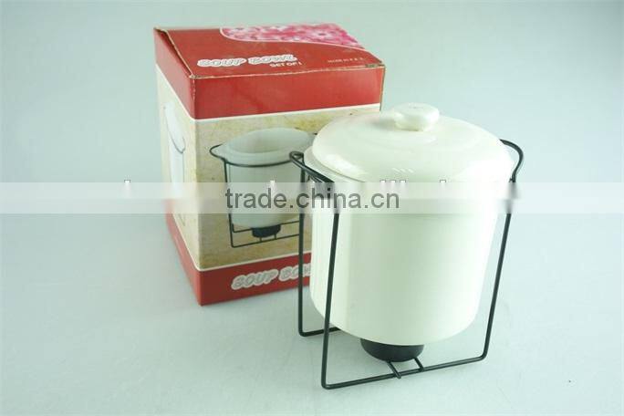 samll round white ceramic soup tureen with lid , stock cheap ceramic tureen with black iron part