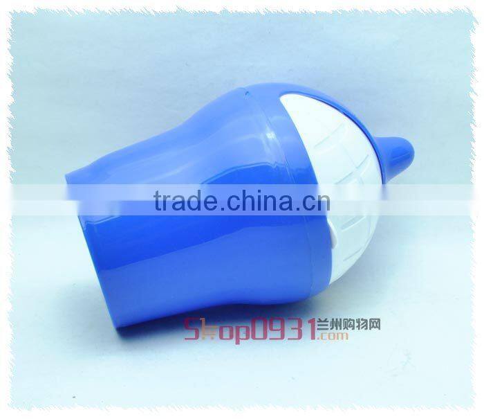 plastic table trash can