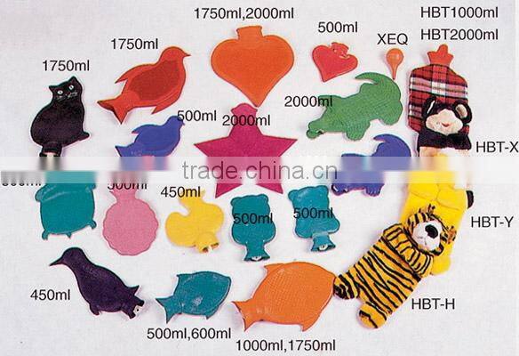 2017 new design mini cartoon natural rubber hot water bottle with plush cover