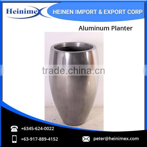 Beautiful Designed Aluminum Plant Container/Planter at Low Price
