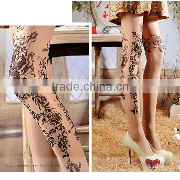 Fake tattoo with drill personality pattern jacquard pantyhose