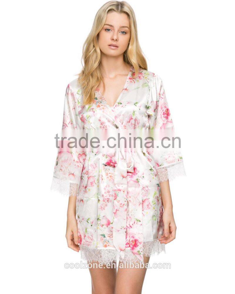 Relaxed fit long sleeves wrap front with detachable belt bath robe
