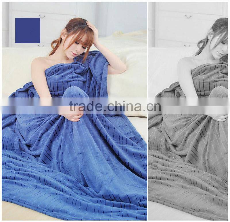 Hot Sale Wholesale Hometextile Bedding Sheet Set China Factory 100% Polyester Ultra Soft Fabric Solid Coral Fleece Blankets