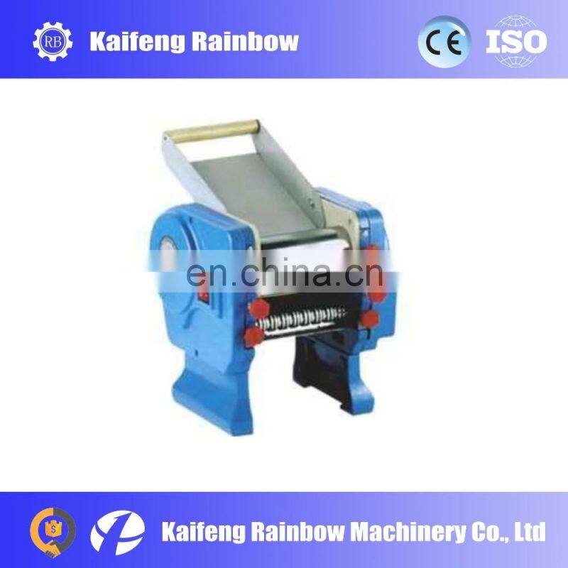 High capacity automatic pasta pressing machine with dough rolling