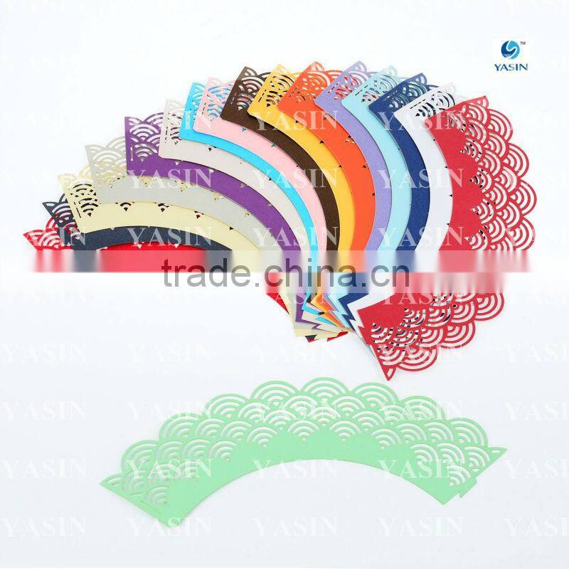 Cheap Wavy-edge Laser Cupcake Wrapper