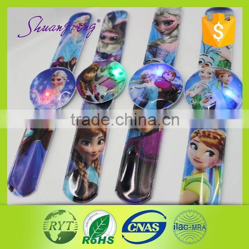 Newest custom logo with light kids LED light bracelet